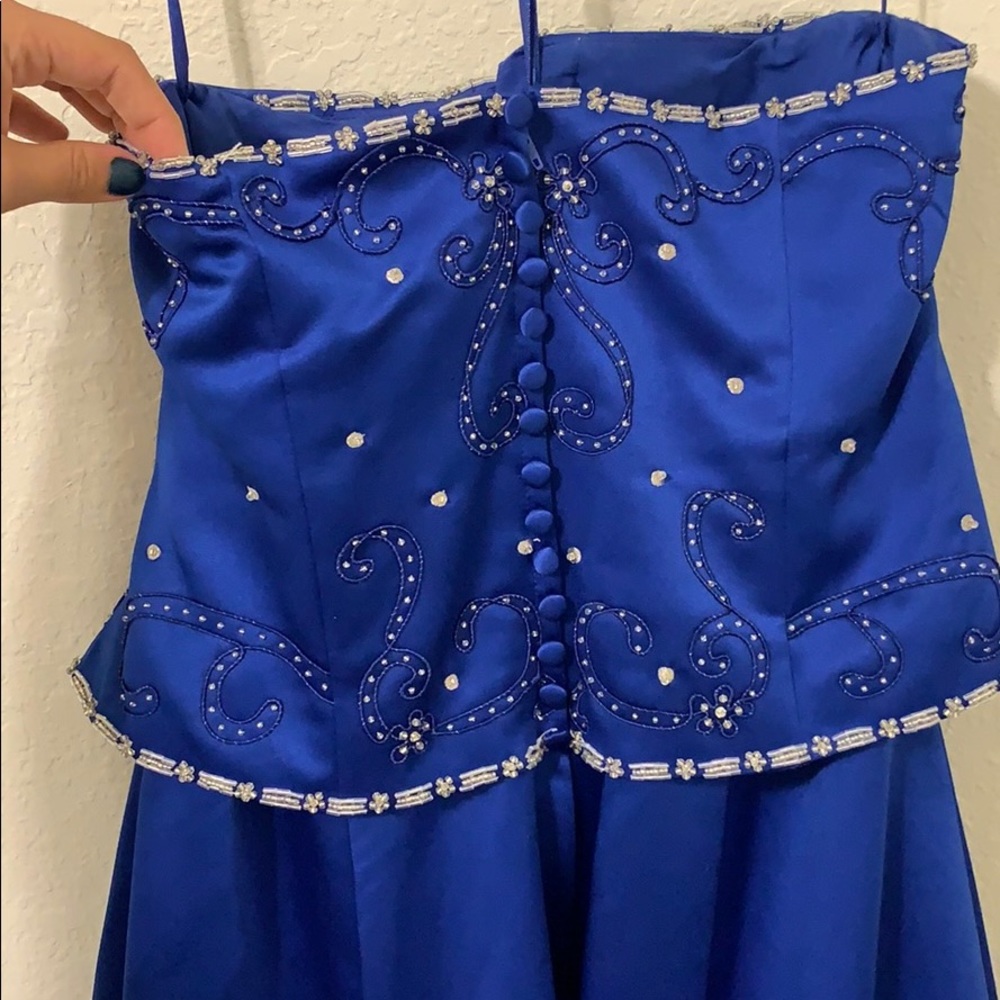 Prom Dress - Picture 5 of 9